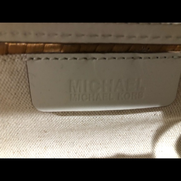 Michael Kors Santorini Straw & Leather Clutch Bag - Picture 8 of 9